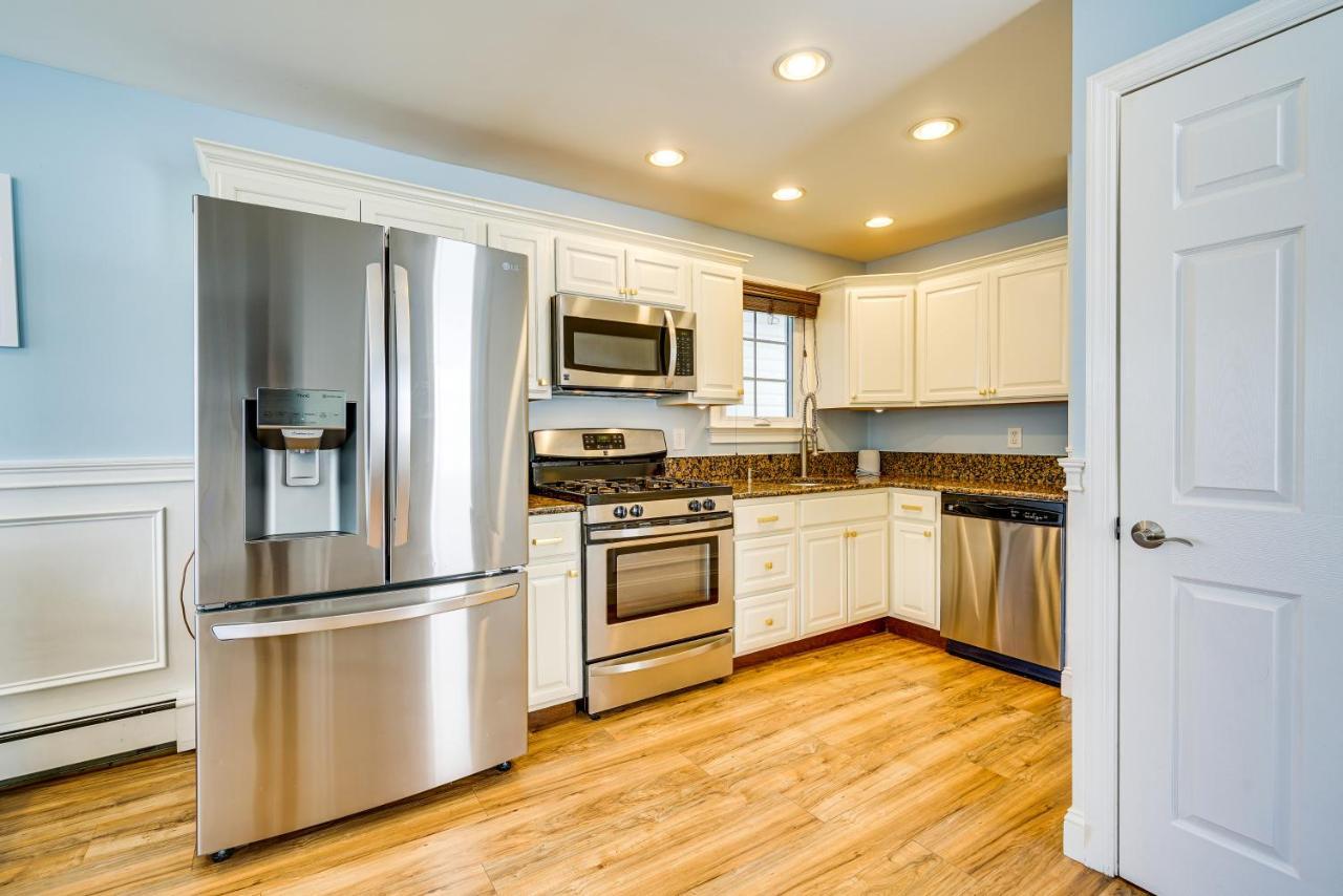 New Jersey Abode - Near Theme Parks, Walk To Beach Keansburg Extérieur photo
